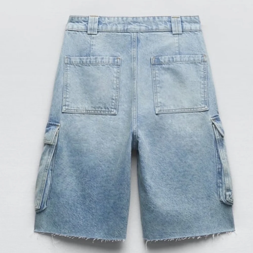 New Zara Bermuda 100% Cotton Denim Cargo Short - Picture 4 of 9